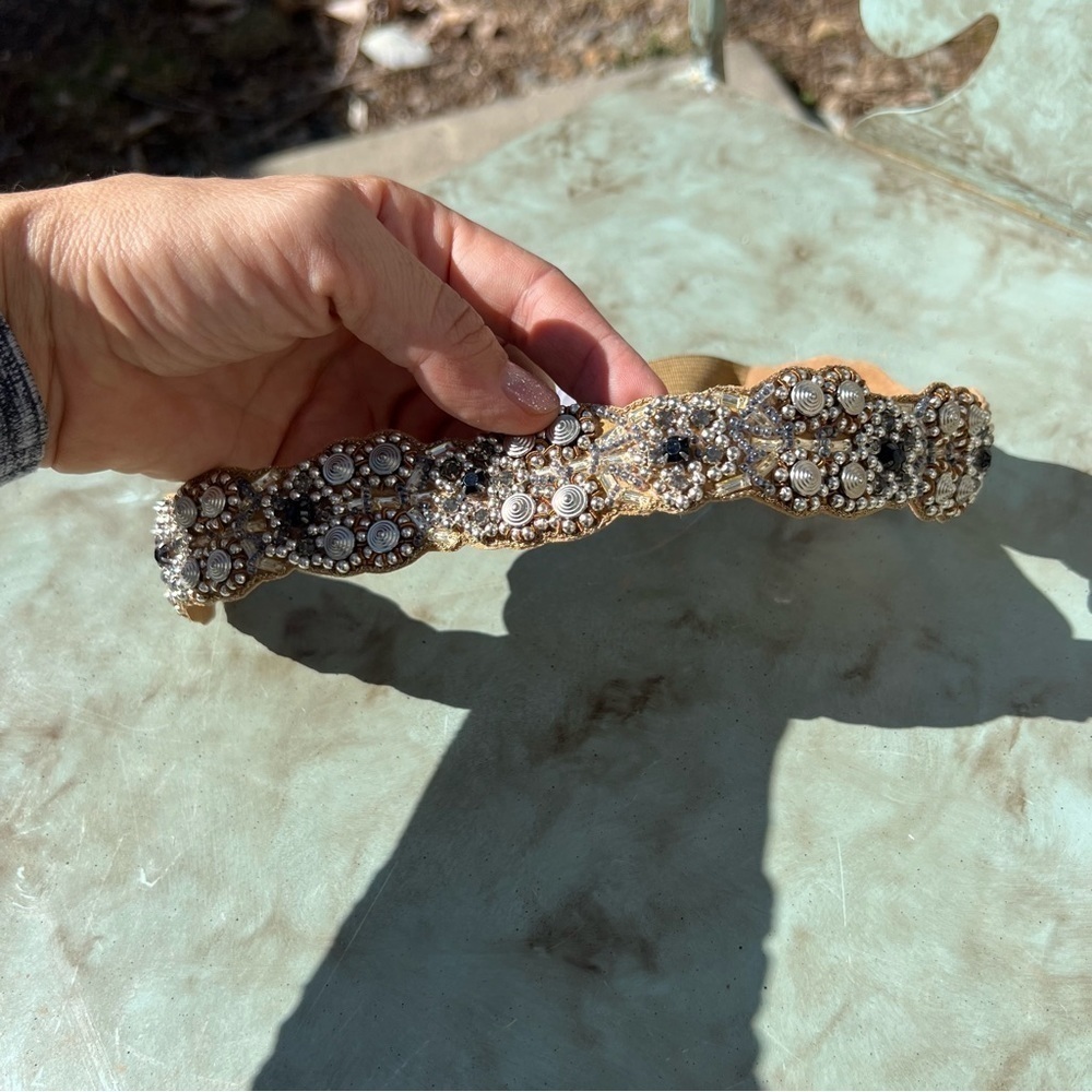 EMBROIDERED with beads and studs belts Sz S stretchy back